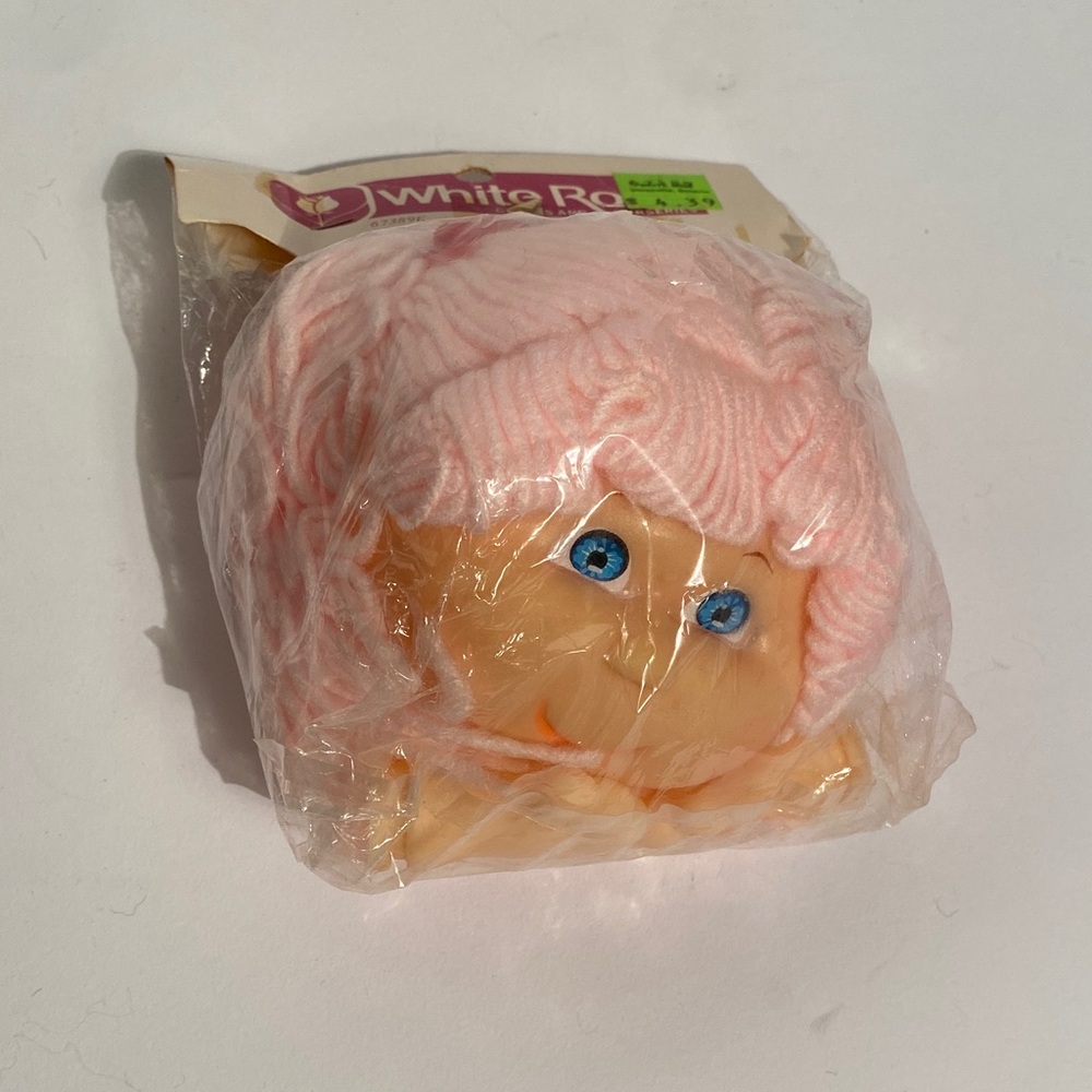 Dead Stock VINTAGE Cabbage Patch Kids Style Doll Head, White Rose Doll Making